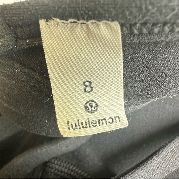 Lululemon Radiant Rhapsody Bra Black Size 8 Sports Active Soft Lightweight - Picture 5 of 5